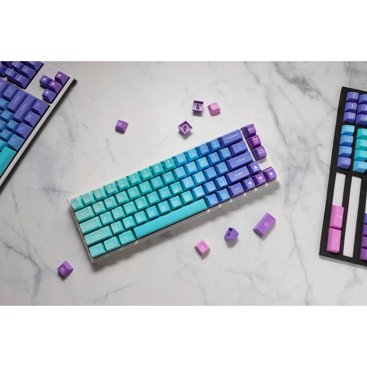 Ducky Azure SA Keycaps 108 ABS Doubleshot Keycap Set (Azure)