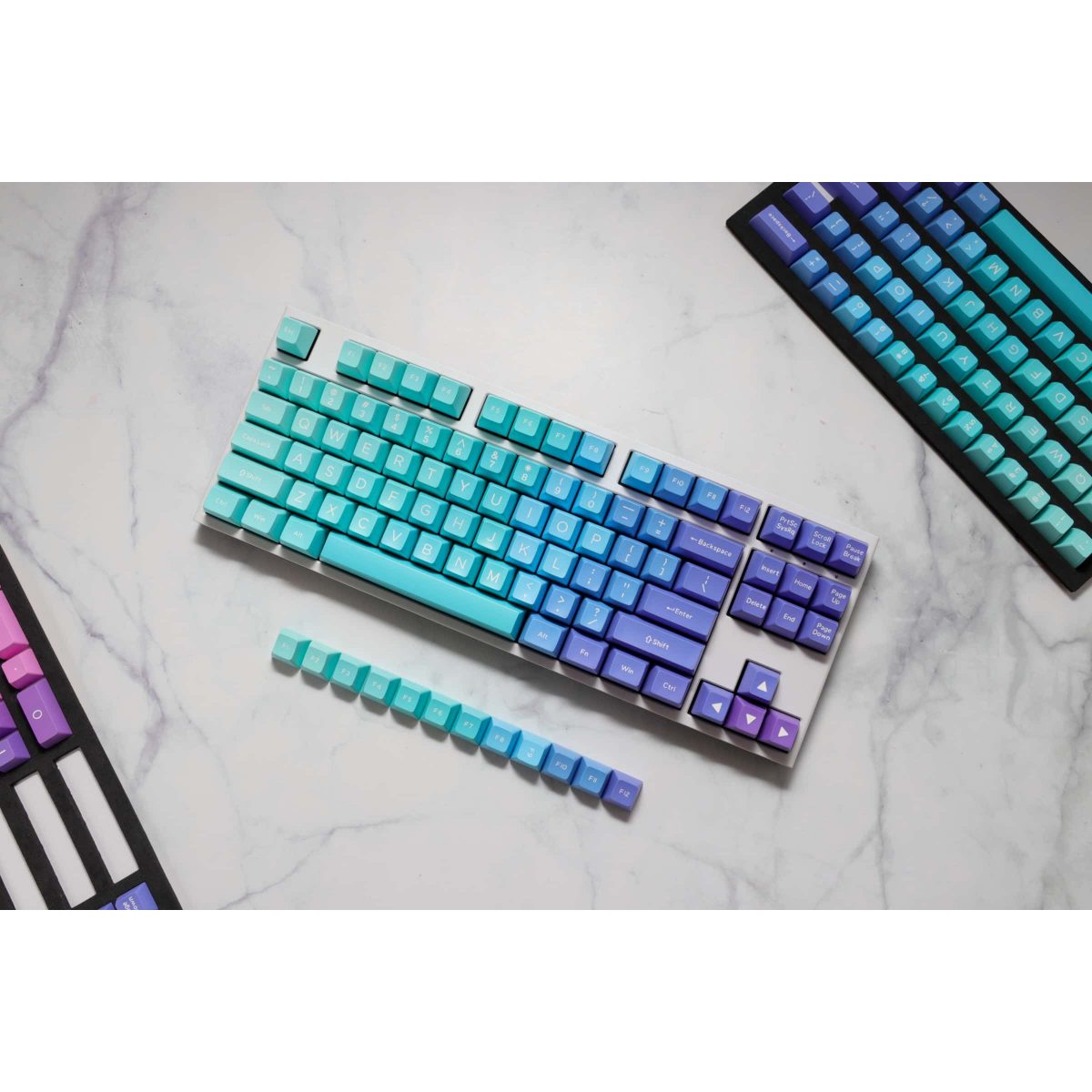 Ducky Azure SA Keycaps 108 ABS Doubleshot Keycap Set (Azure)