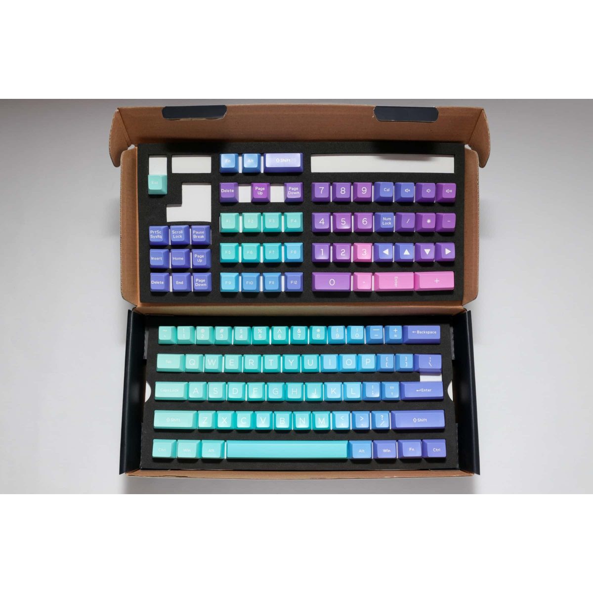 Ducky Azure SA Keycaps 108 ABS Doubleshot Keycap Set (Azure)