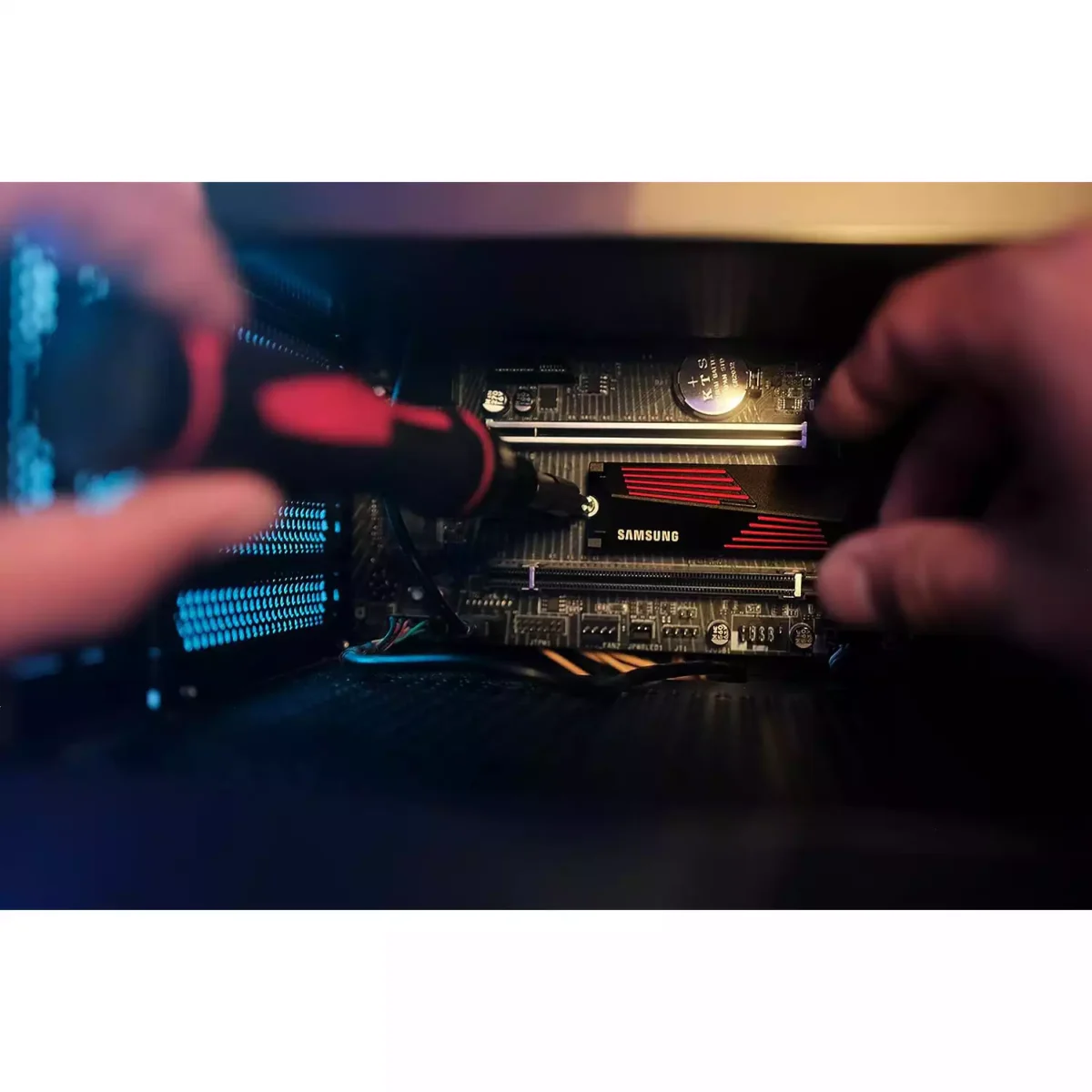 Samsung 990 PRO Series With Heatsink