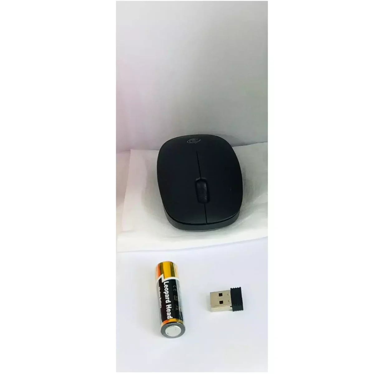 Rizyue R11 Wireless 2.4G, Bluetooth Dual Mode Mouse, 1600 DPI Light weight 40 Grams with AA Battery