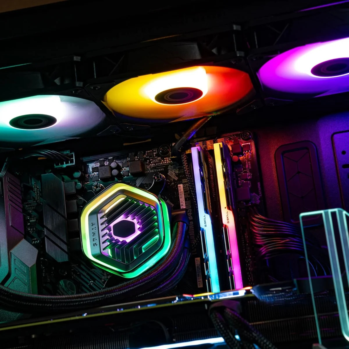 Cooler Master MasterLiquid Atmos 360 Black CPU Liquid Cooler - AIO Water Cooling System, Dual Chamber Pump, Pre-Installed Sickleflow 120 Edge Fans, Addressable Gen 2 RGB, LGA1700 & AM5 Brackets