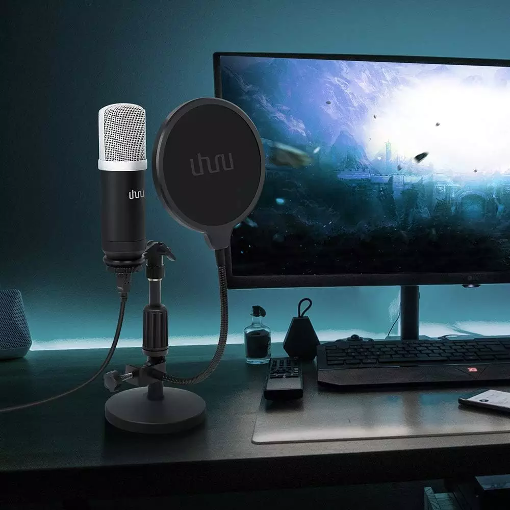 UHURU UM-940 USB Microphone Cardioid Condenser Kit with Sound Card Desktop Stand,Pop Filter, for Skype Youtuber Gaming Recording Home Streaming